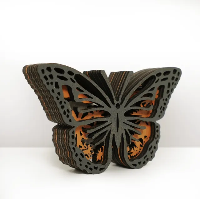 HOT SALE🔥-Monarch butterfly 3D Wooden Ornament